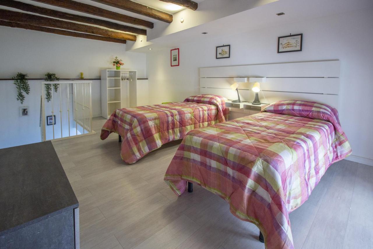 Maniace Homes - Federico & Angelica By Ortigia Apartments シラクーサ エクステリア 写真