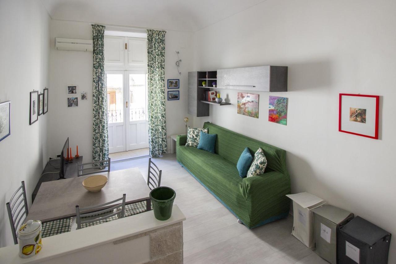 Maniace Homes - Federico & Angelica By Ortigia Apartments シラクーサ エクステリア 写真